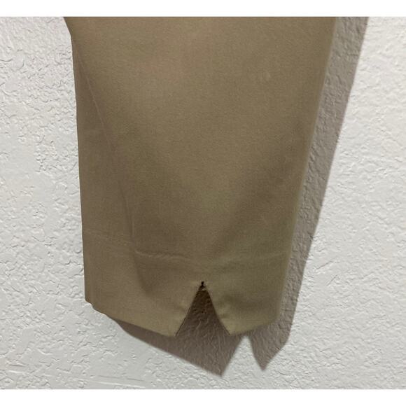 Lane Bryant Size 26 Tan Stretch Flat Front Capri Pants Pocket Back Slit Casual - Picture 5 of 7